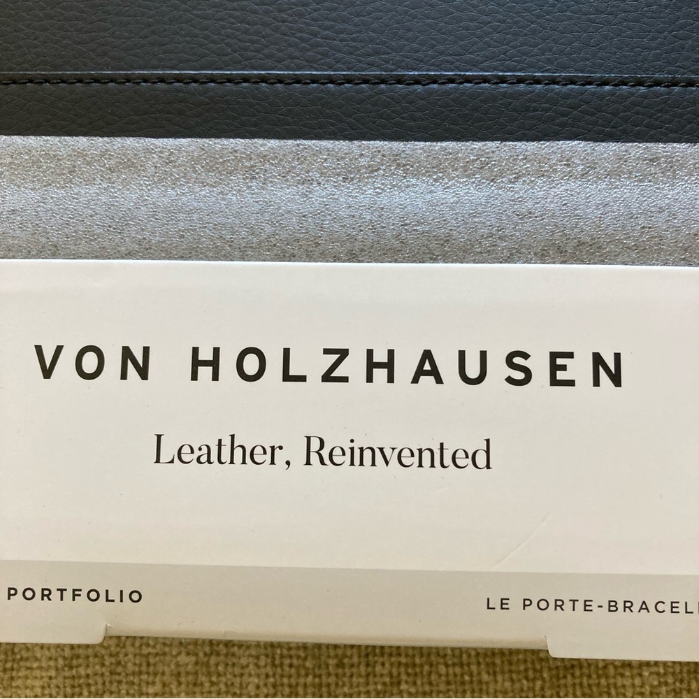 Von Holzhausen The Wath Band Portfolio | NWT - Picture 12 of 15